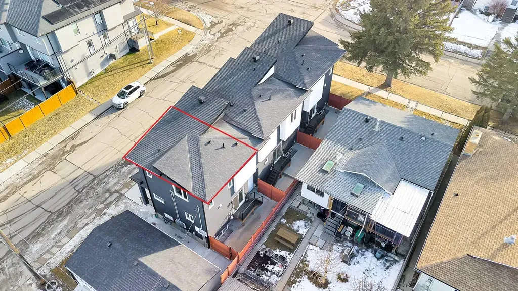 2609 1 Street NE Calgary AB T2E 1X8