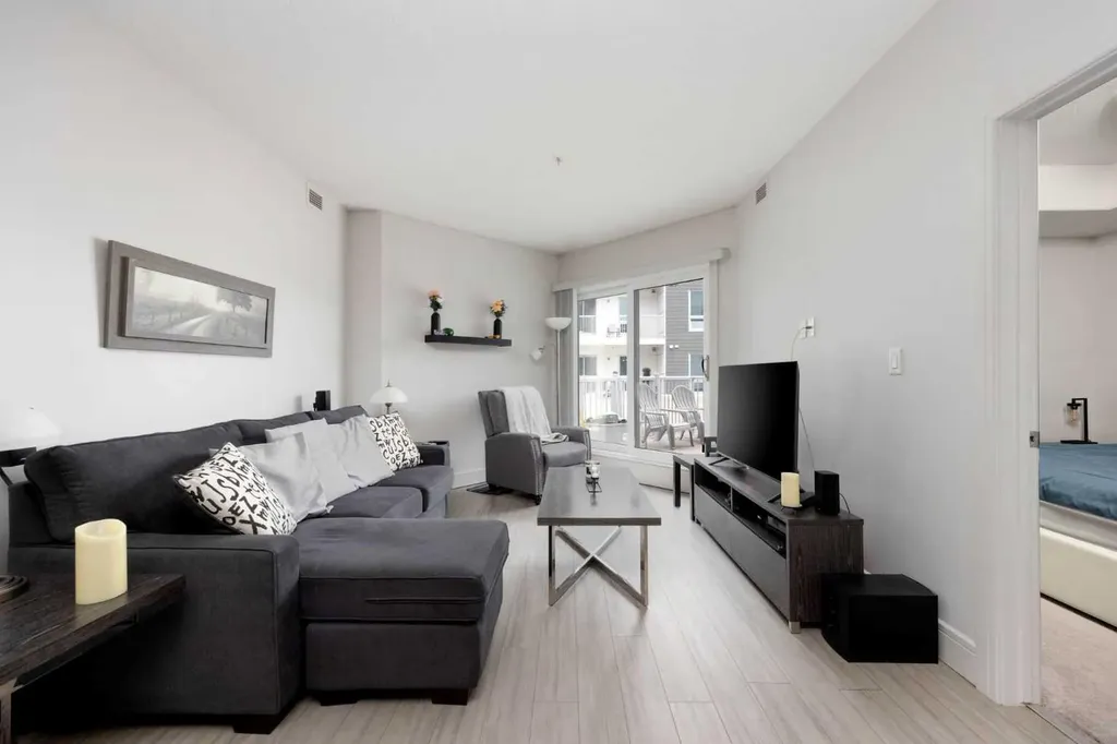 10218 King Street Fort Mcmurray AB T9H1X9