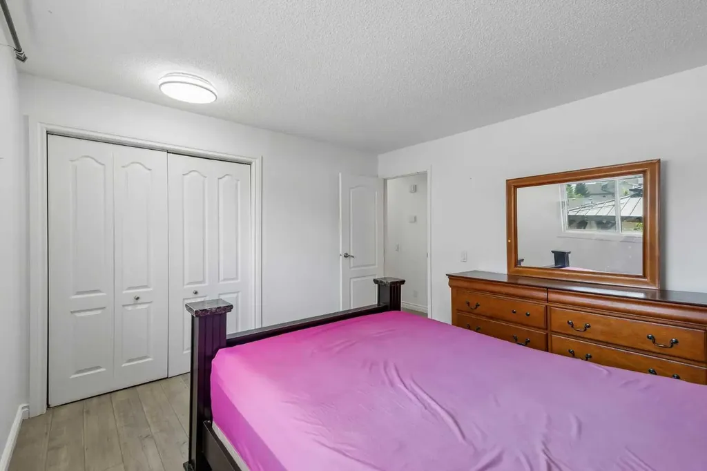 83 Appletree Close SE Calgary AB T2A 7J6