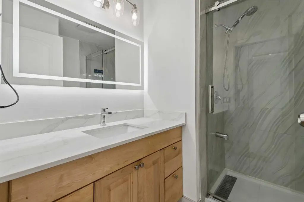 83 Appletree Close SE Calgary AB T2A 7J6
