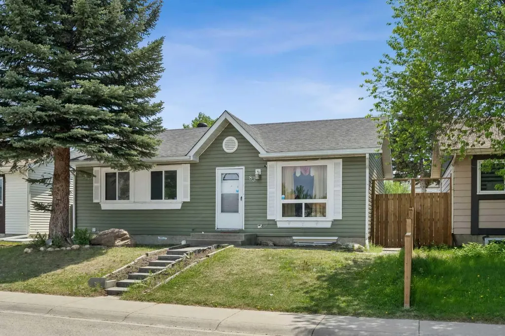 83 Appletree Close SE Calgary AB T2A 7J6