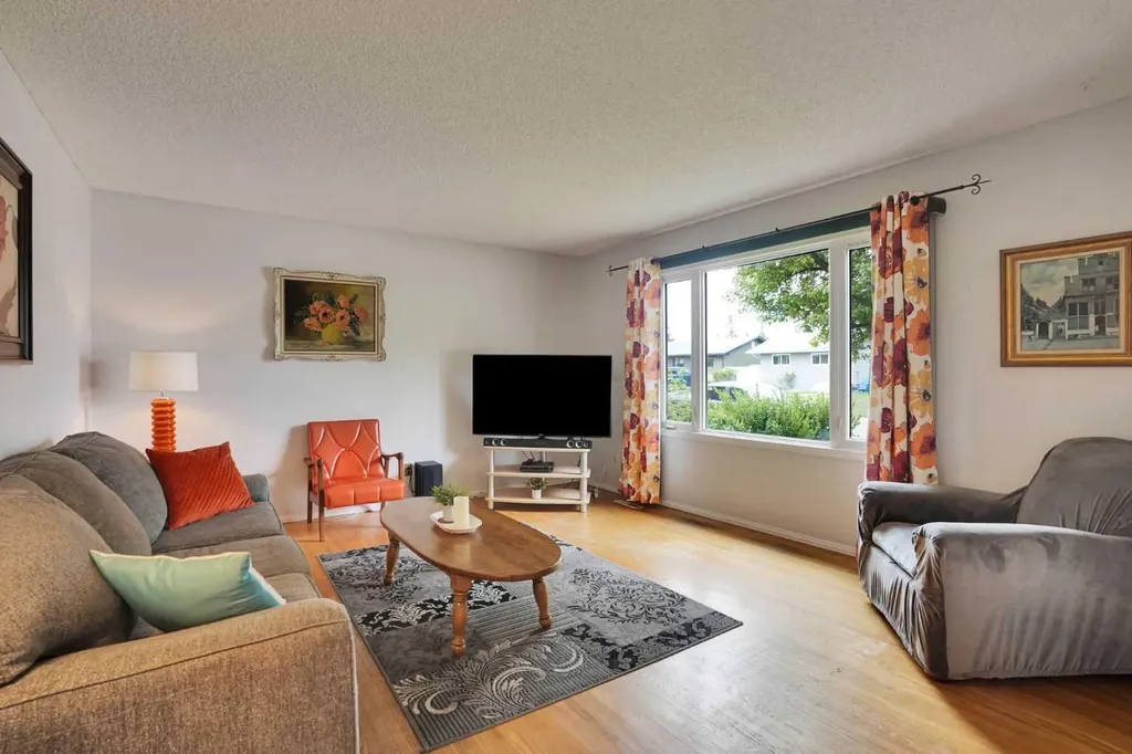 9824 Auburn Road SE Calgary AB T2J 1E1