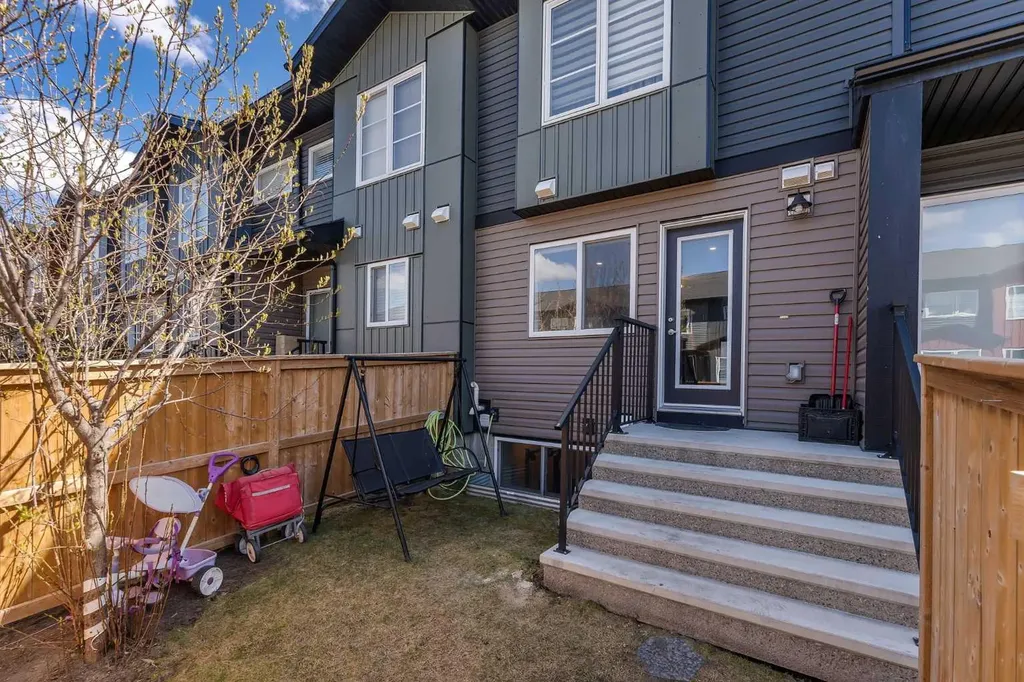 31 Red Embers Parade NE Calgary AB T3N 1E9