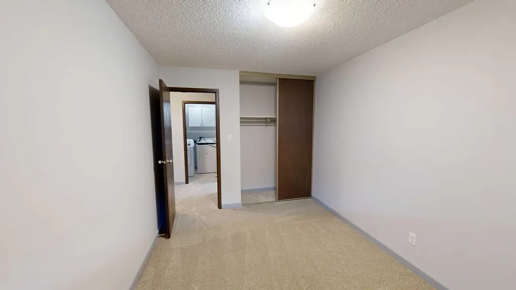 401 Columbia Boulevard W Lethbridge AB T1K 5R8