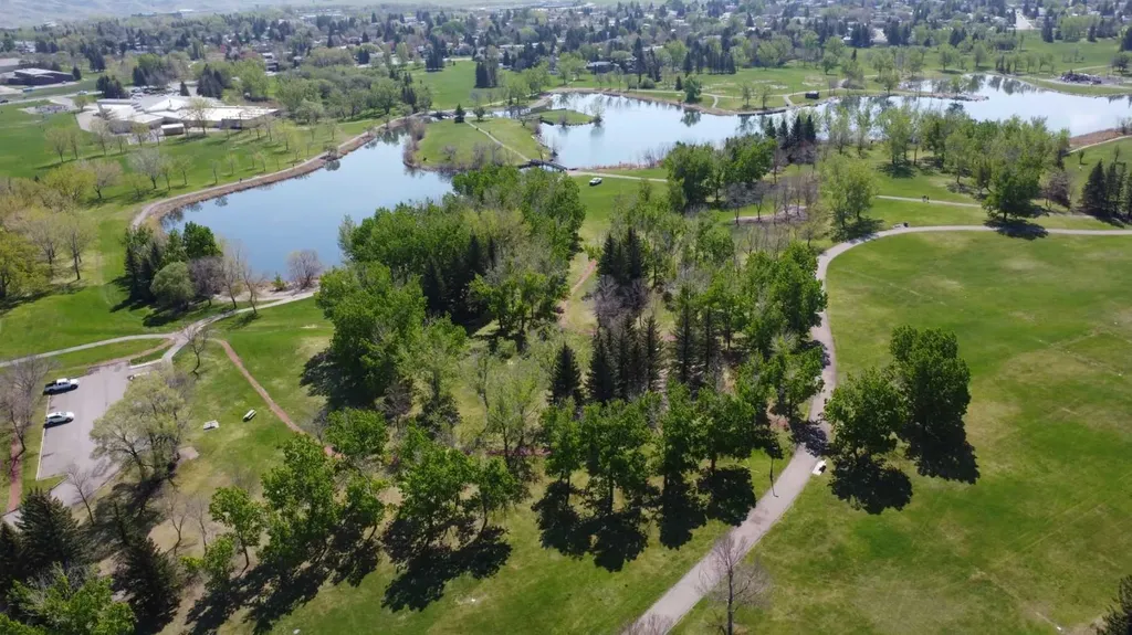 401 Columbia Boulevard W Lethbridge AB T1K 5R8