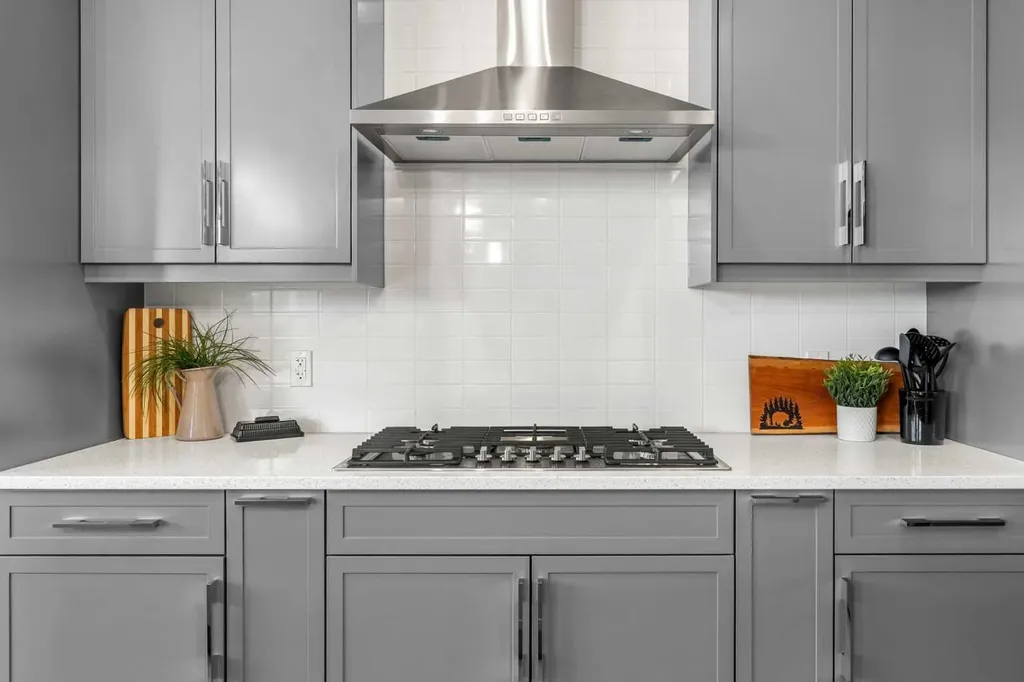 1213 Coopers Drive SW Airdrie AB T4B 3T6