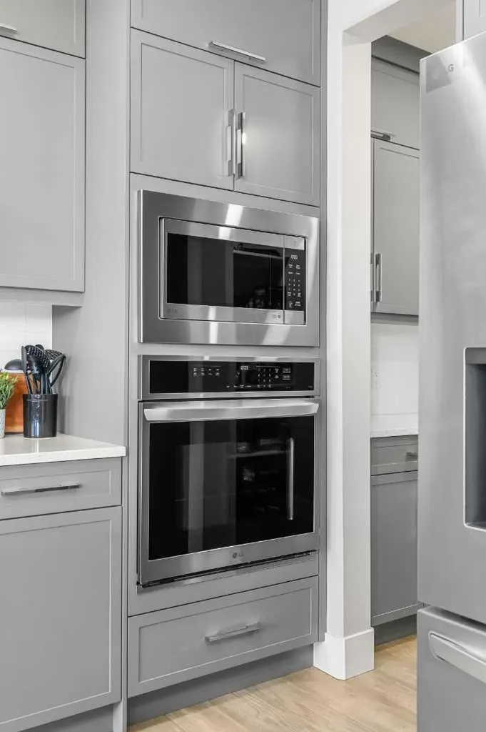 1213 Coopers Drive SW Airdrie AB T4B 3T6