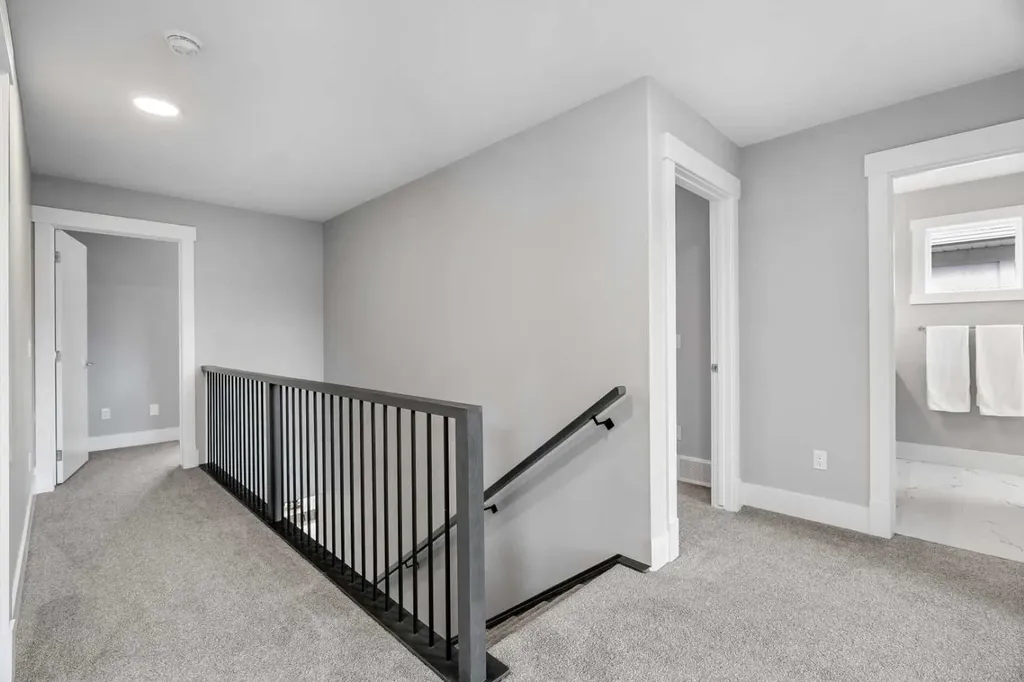 1213 Coopers Drive SW Airdrie AB T4B 3T6