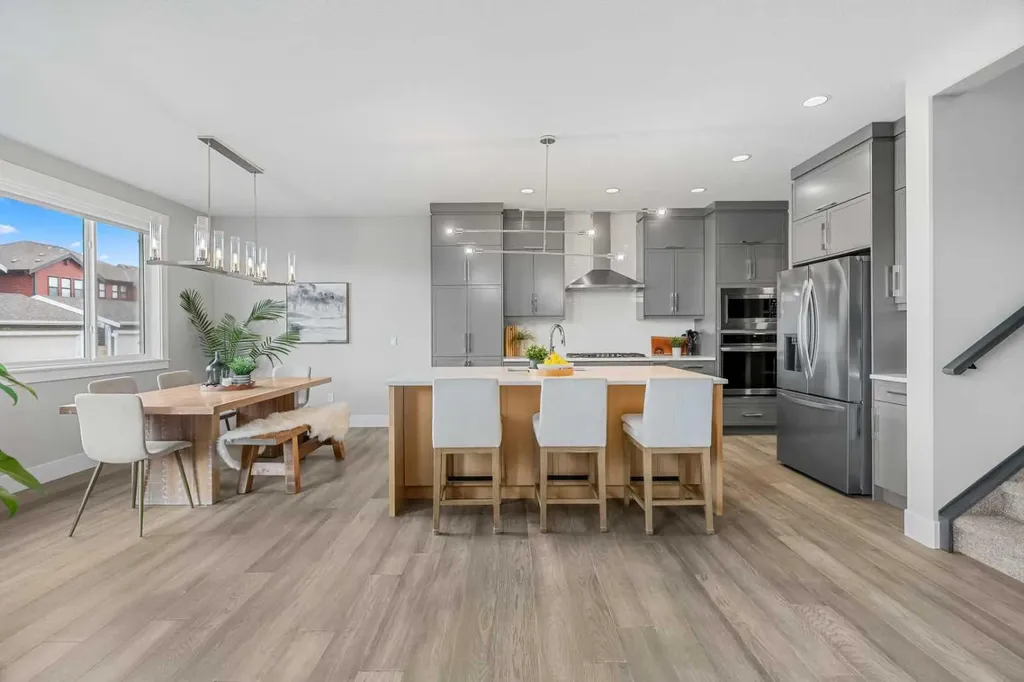 1213 Coopers Drive SW Airdrie AB T4B 3T6