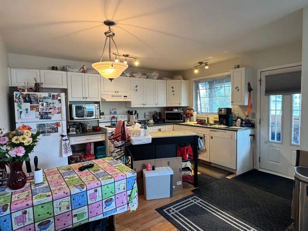 6301 88a Street Grande Prairie AB T8W 2V3