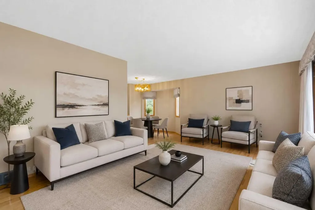 404 Canterbury Drive SW Calgary AB T2W 1J2