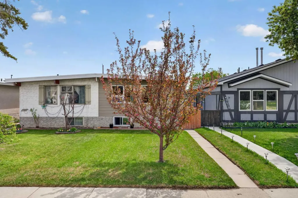 2621 11 Avenue SE Calgary AB T2A 0E4