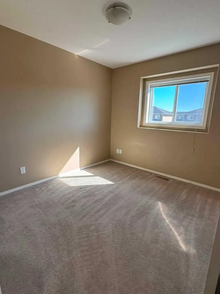 53 Keystone Terrace W Lethbridge AB T1J 5B8