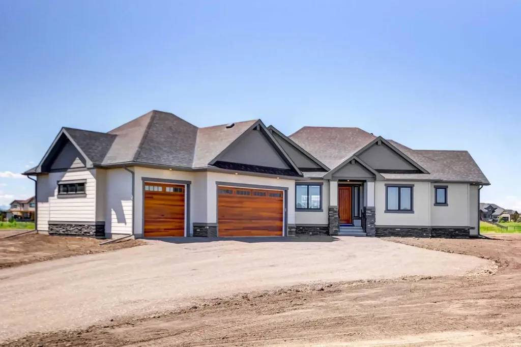 819 Green Haven Close Okotoks AB T1S0R3