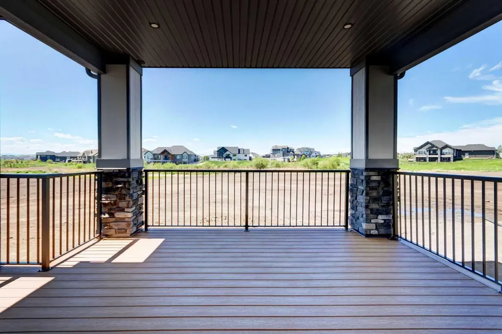 819 Green Haven Close Okotoks AB T1S0R3