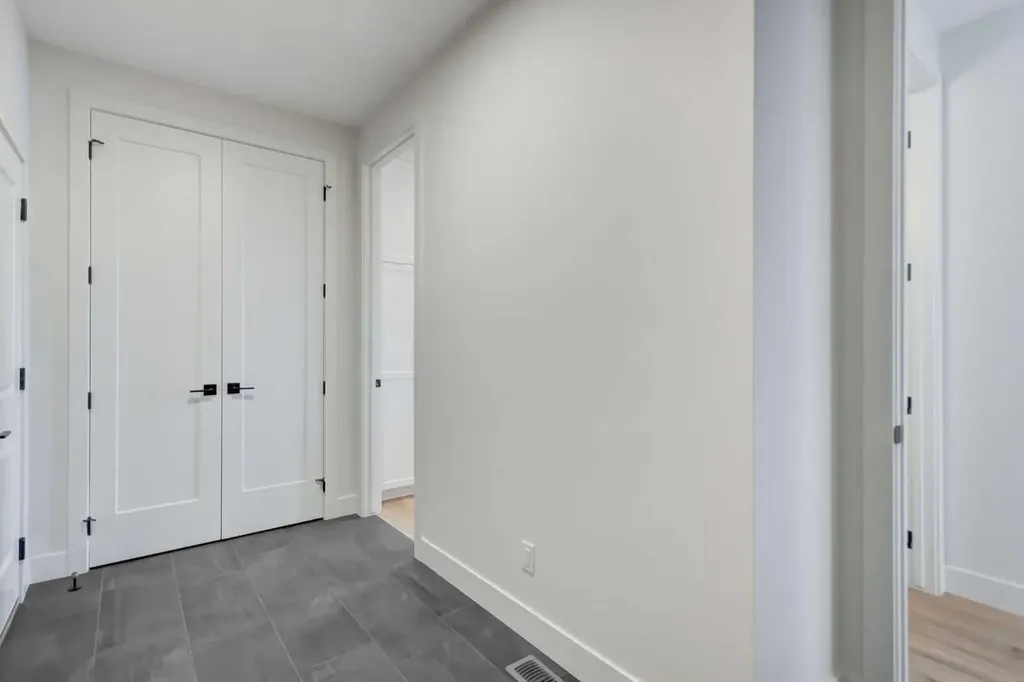 819 Green Haven Close Okotoks AB T1S0R3