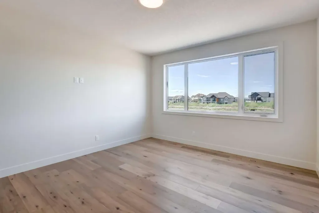 819 Green Haven Close Okotoks AB T1S0R3