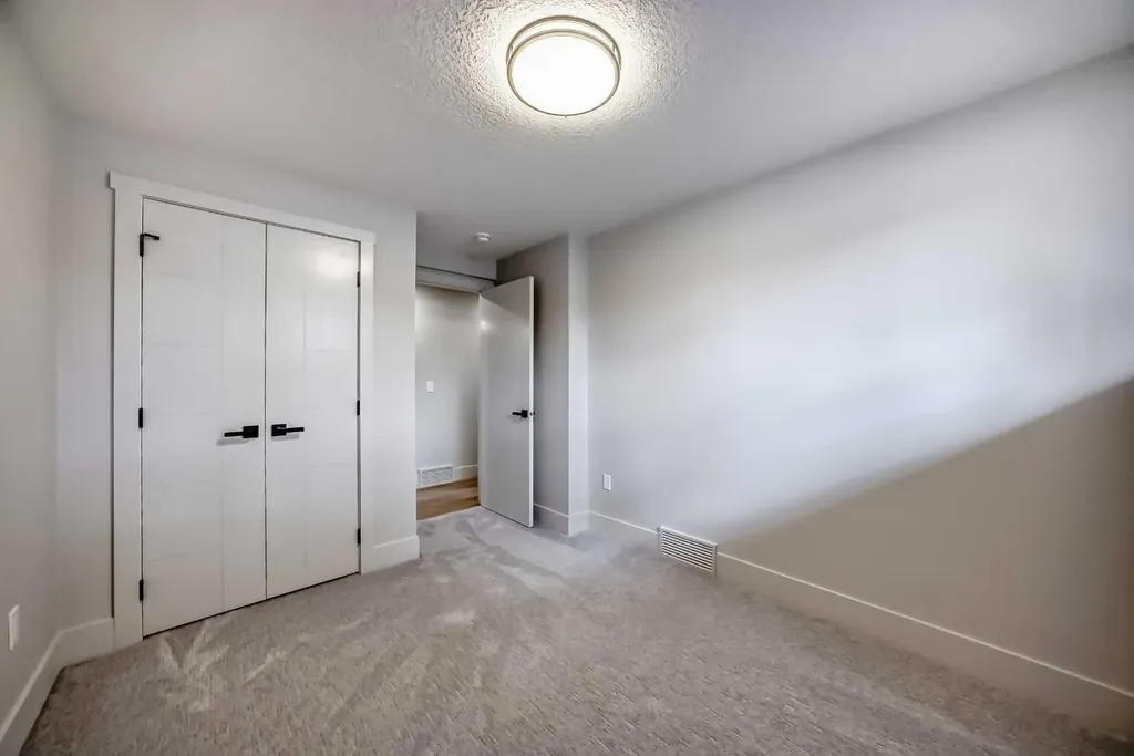 1115 Lake Wapta Road SE Calgary AB T2J 2P3