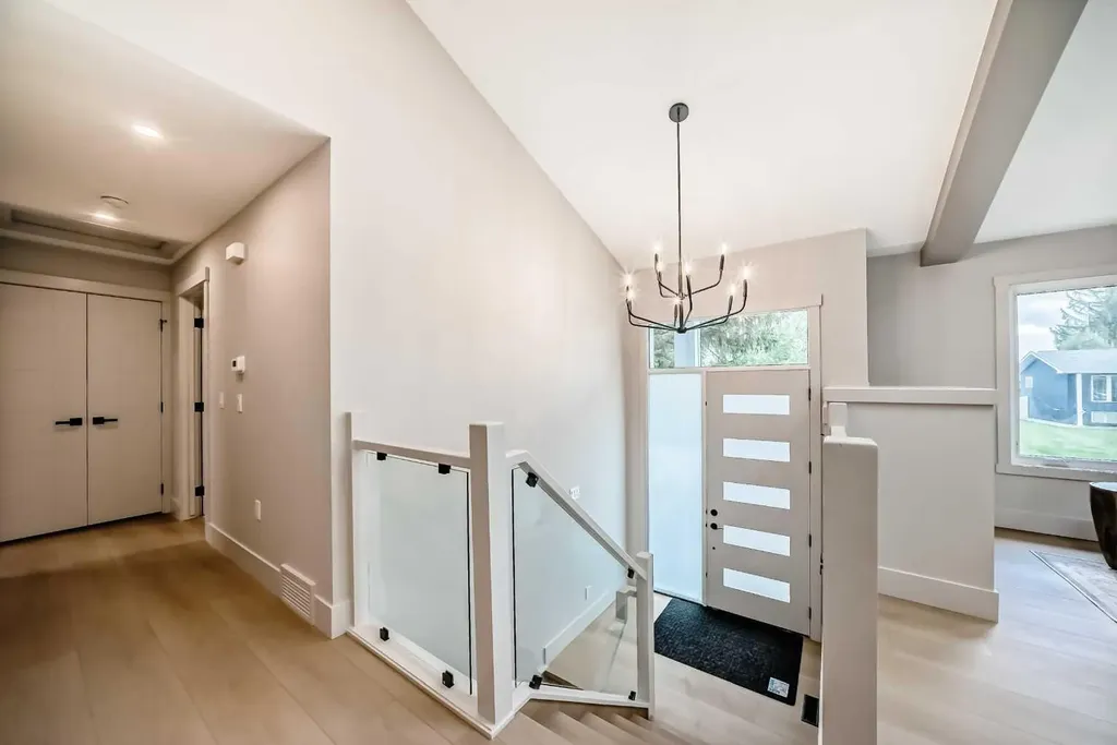 1115 Lake Wapta Road SE Calgary AB T2J 2P3