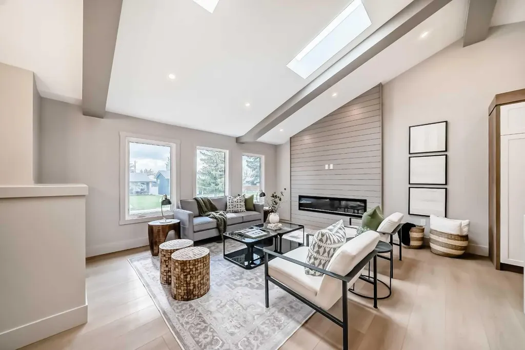 1115 Lake Wapta Road SE Calgary AB T2J 2P3