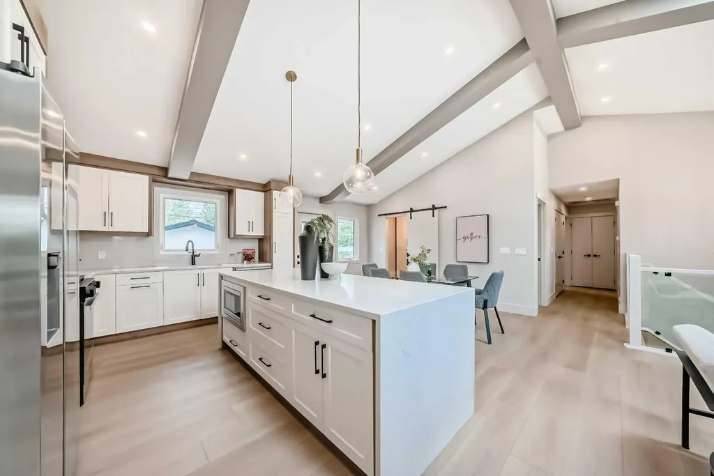 1115 Lake Wapta Road SE Calgary AB T2J 2P3
