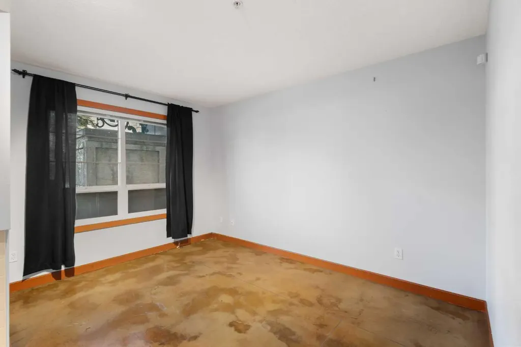 1235 13 Avenue SW Calgary AB T3C 0T2
