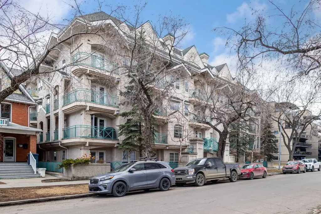 1235 13 Avenue SW Calgary AB T3C 0T2