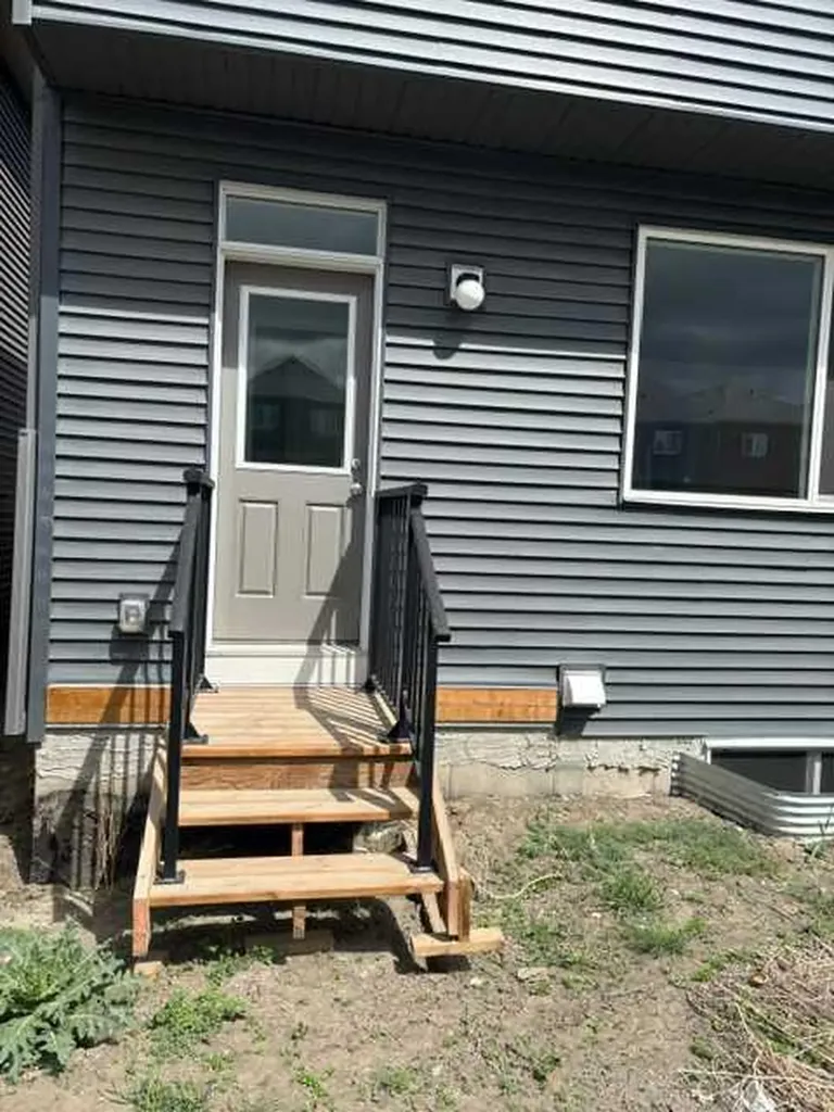 619 Savanna Crescent NE Calgary AB T3J5P2