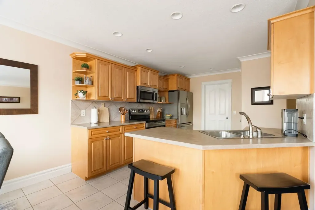 118 Williams Place Fort Mcmurray AB T9H5R2