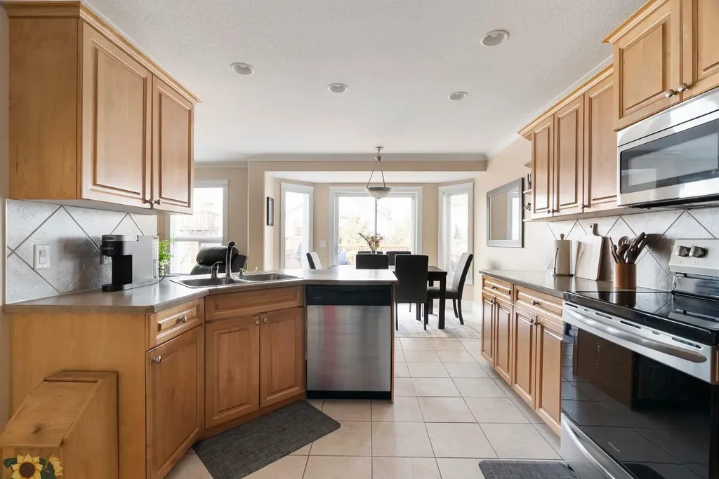 118 Williams Place Fort Mcmurray AB T9H5R2