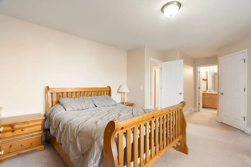 118 Williams Place Fort Mcmurray AB T9H5R2