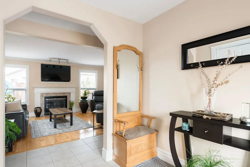 118 Williams Place Fort Mcmurray AB T9H5R2