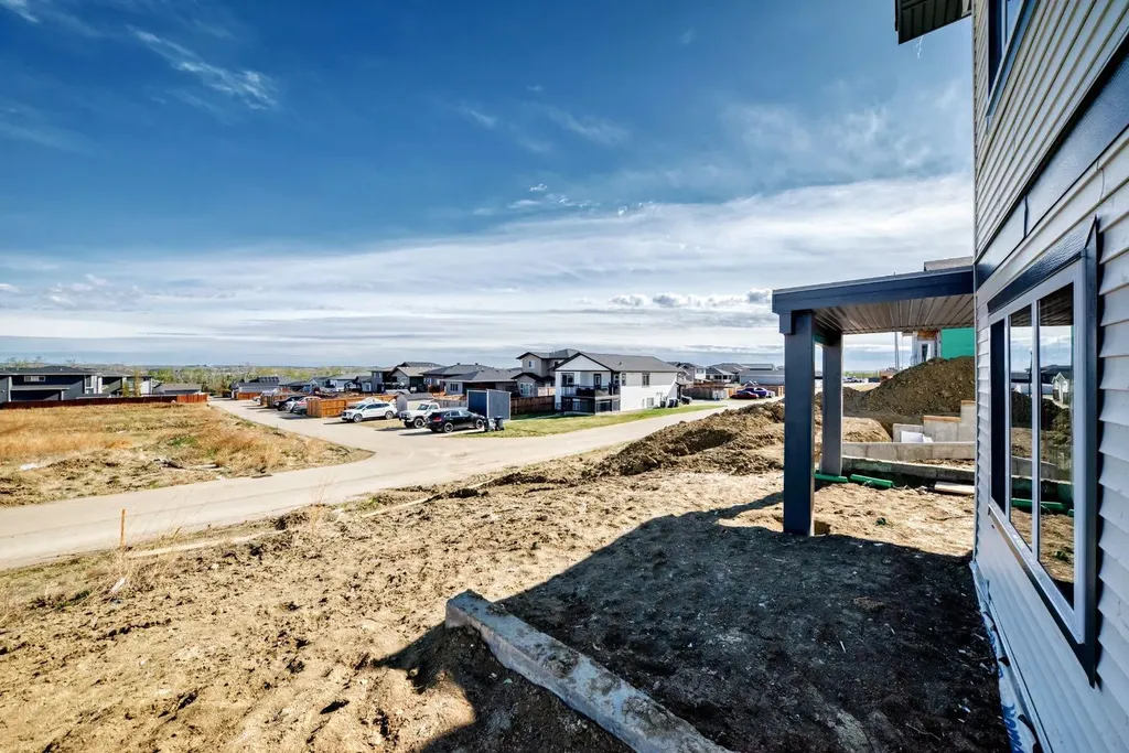 15 Vincent Gate Sylvan Lake AB T4S 0V7
