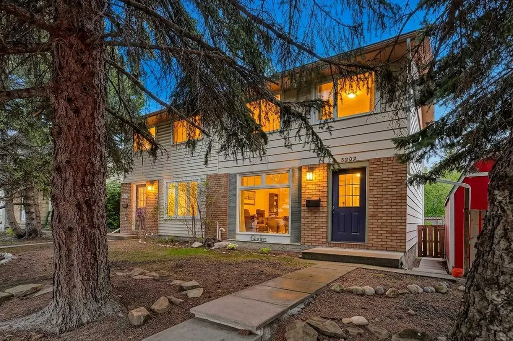 5202 Dalhousie Drive NW Calgary AB T3A 1B5