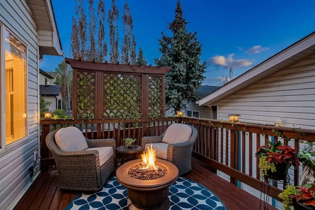 112 Prestwick Point SE Calgary AB T2Z 4K7