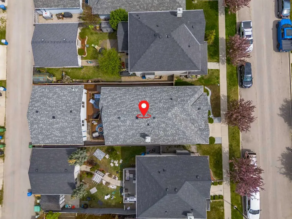 112 Prestwick Point SE Calgary AB T2Z 4K7