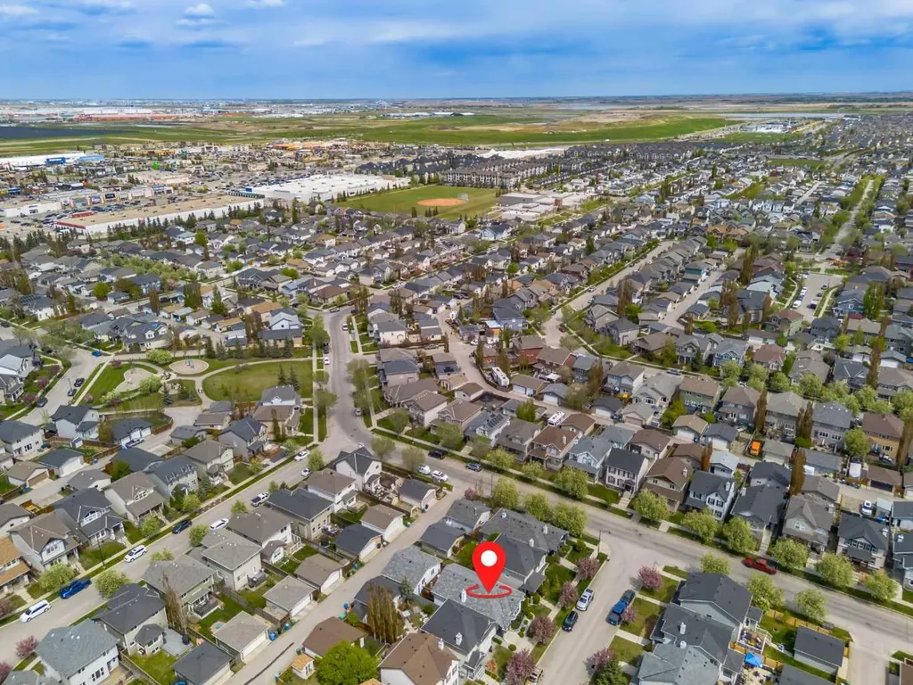 112 Prestwick Point SE Calgary AB T2Z 4K7