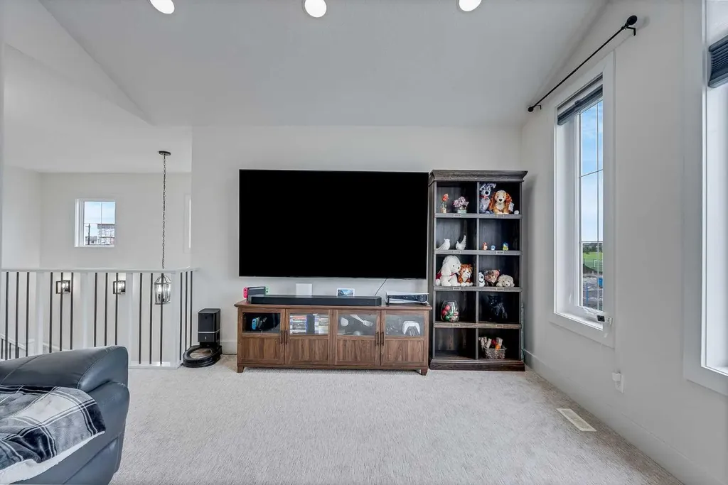 4 Legacy Court SE Calgary AB T2X 2E6