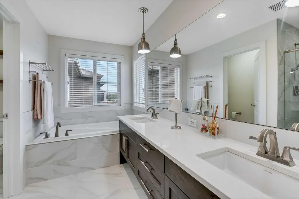 4 Legacy Court SE Calgary AB T2X 2E6