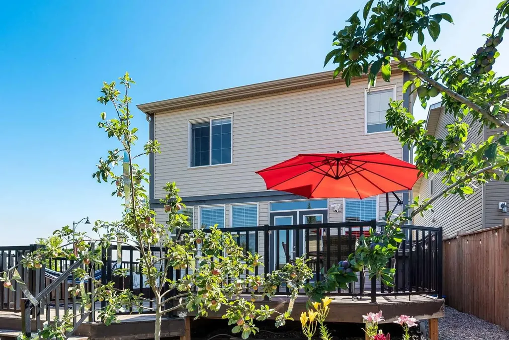 4 Legacy Court SE Calgary AB T2X 2E6