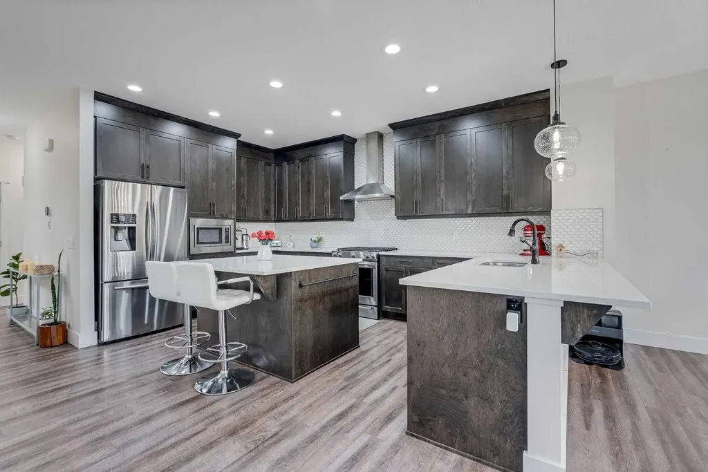 4 Legacy Court SE Calgary AB T2X 2E6