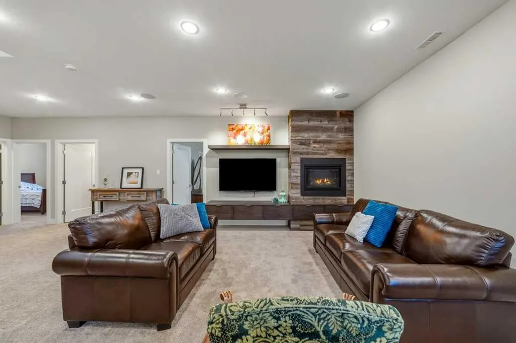 109 Prairie Arbour Boulevard S Lethbridge AB T1K 5W3