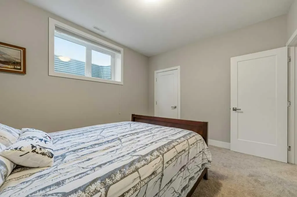 109 Prairie Arbour Boulevard S Lethbridge AB T1K 5W3
