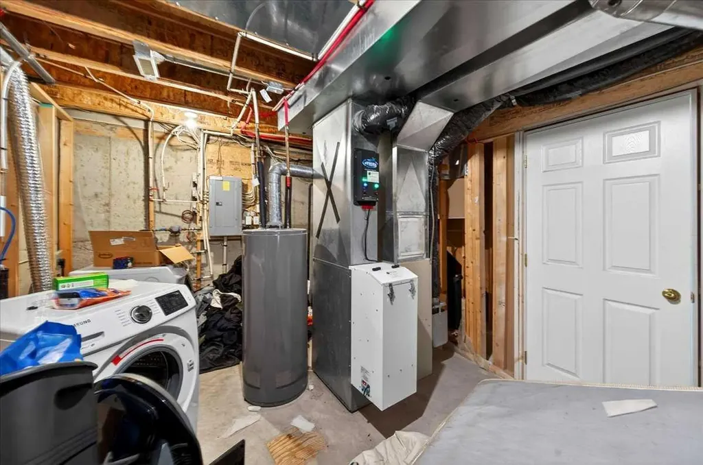 15 Cedarview Mews SW Calgary AB T2W6H8