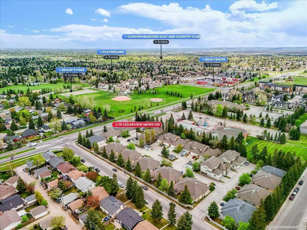 15 Cedarview Mews SW Calgary AB T2W6H8