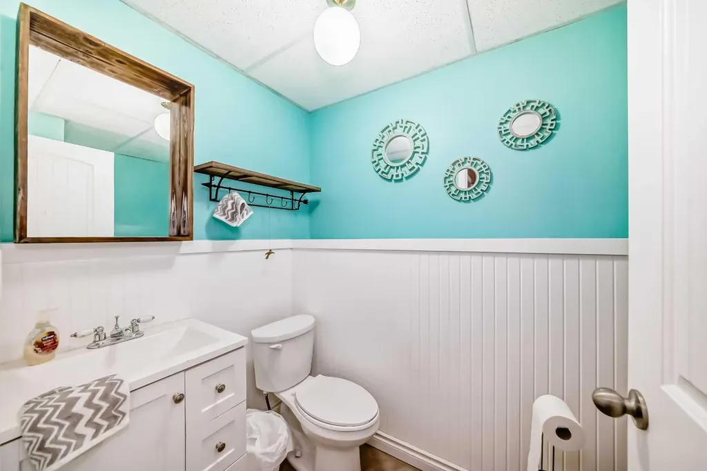 52 Beacham Road NW Calgary AB T3K 1S4
