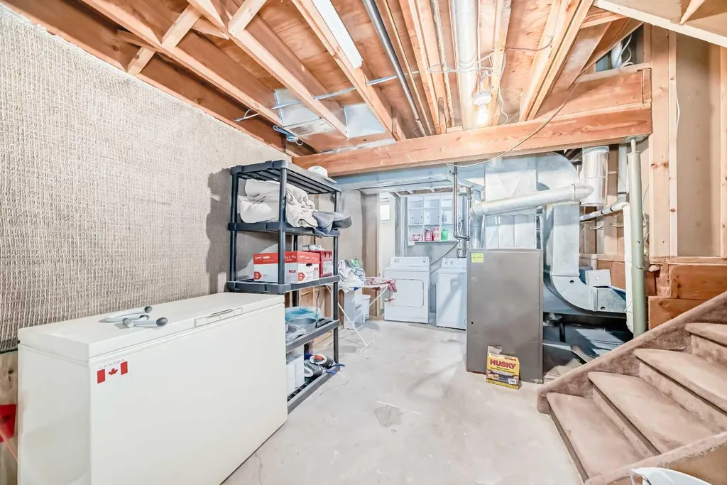 52 Beacham Road NW Calgary AB T3K 1S4