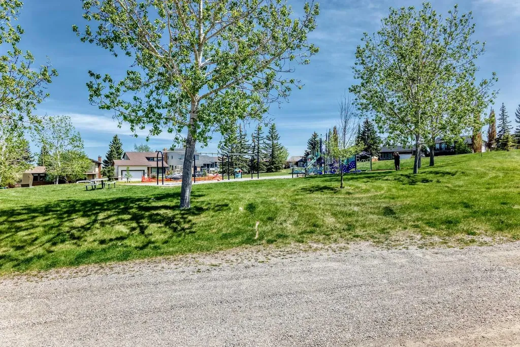 52 Beacham Road NW Calgary AB T3K 1S4