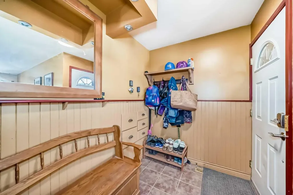 52 Beacham Road NW Calgary AB T3K 1S4