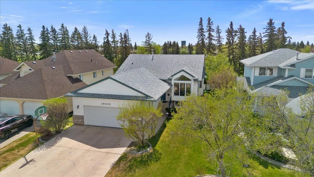 10233 114a Avenue Grande Prairie AB T8V 6Z4